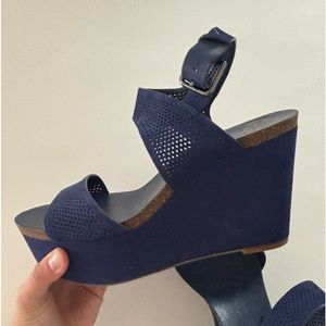 Vince Camuto Women’s Navy Blue Wedge